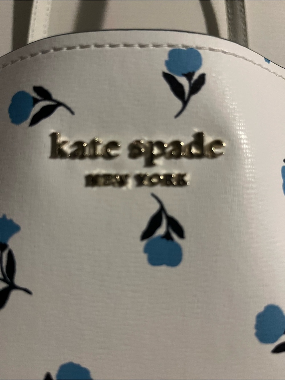 NWT Kate Spade White Leather Tote Bag with Blue Floral Print - Picture 2 of 13